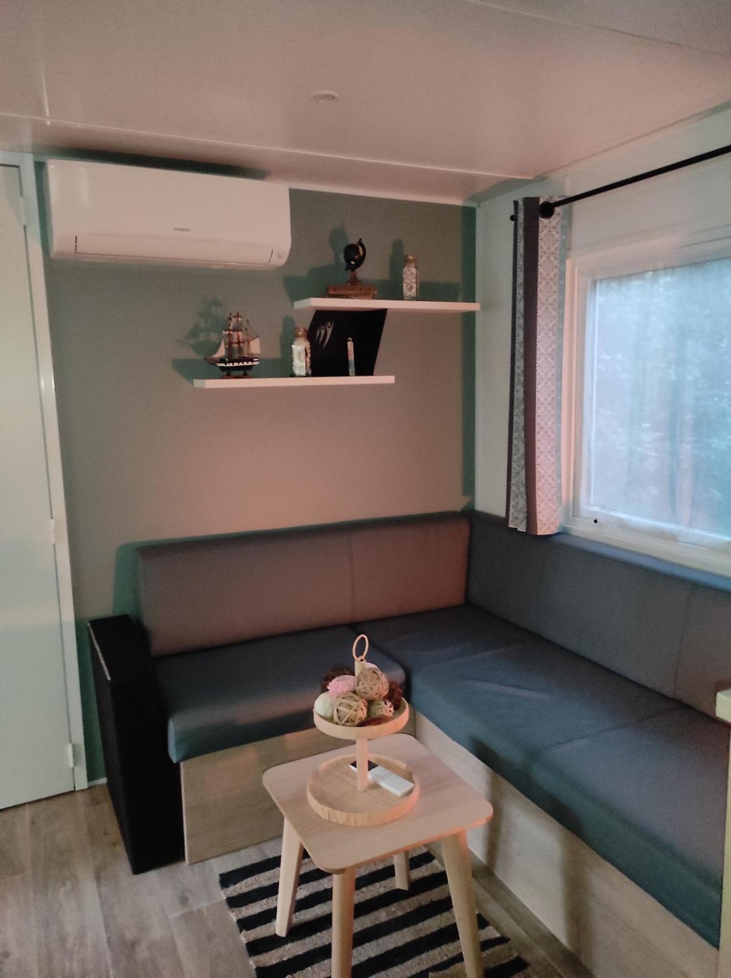 Lesmobilhomesduferret - Les Embruns - Mobil-homes De Particuliers, Funpass Activites Non Inclus Campsite