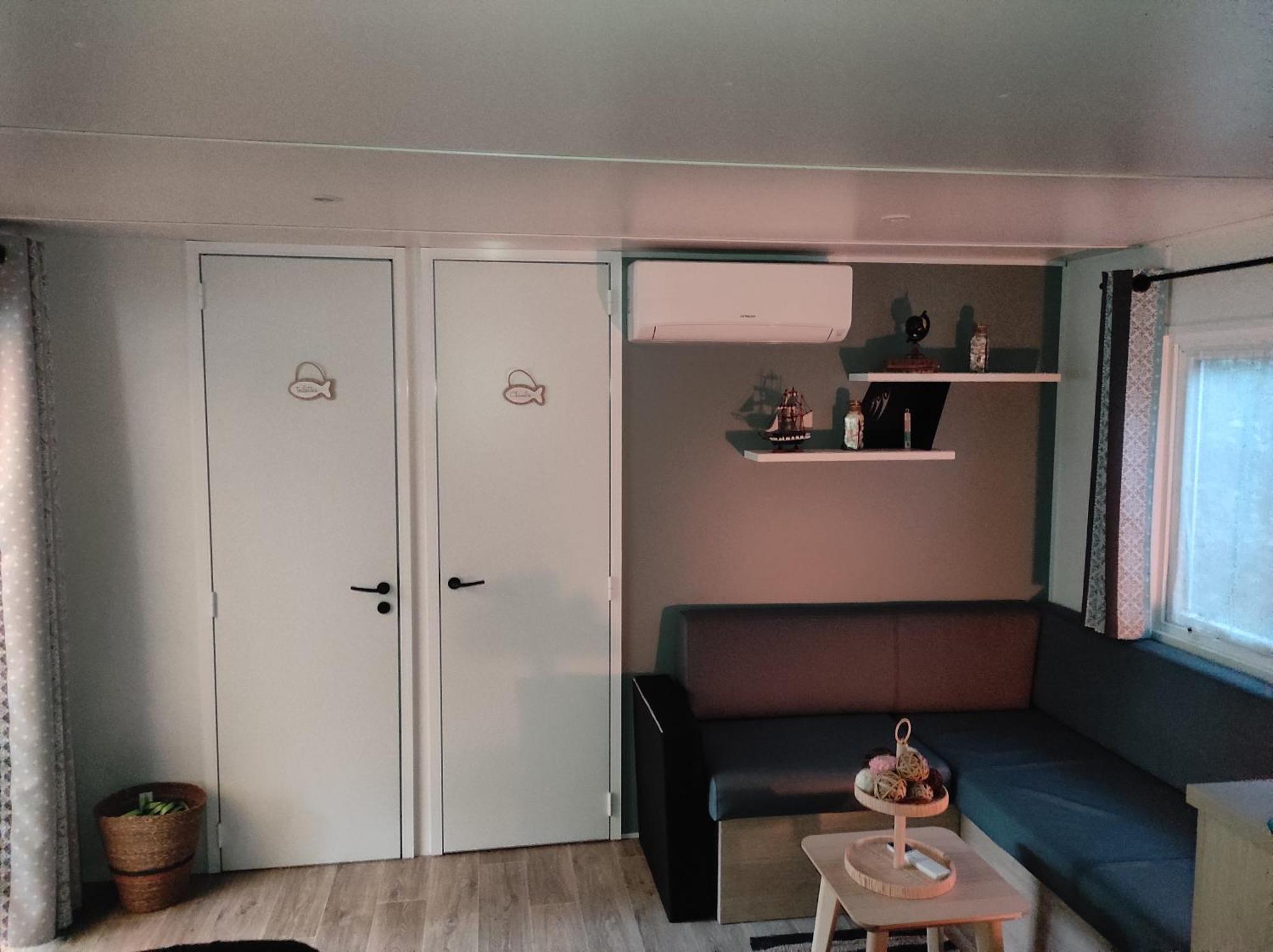 Campsite Lesmobilhomesduferret - Les Embruns - Mobil-homes De Particuliers, Funpass Activites Non Inclus